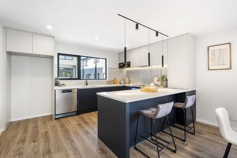 Photo of property in 111 Sycamore Drive, Sunnynook, Auckland, 0620