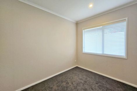 Photo of property in 14 George Yee Place, Taradale, 4112