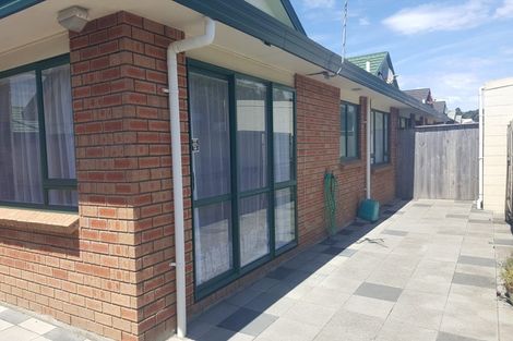 Photo of property in Miramar Villas, 13/6u Brussels Street, Miramar, Wellington, 6022