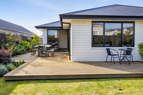 Photo of property in 69 Wilson Street, Hawera, 4610
