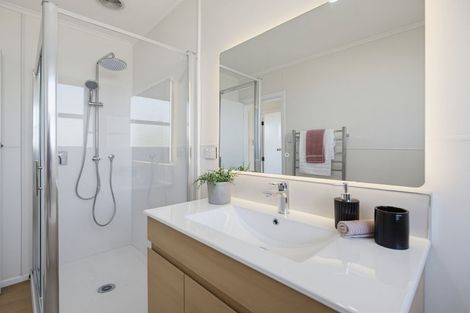 Photo of property in 6 Joanna Place, Deanwell, Hamilton, 3206