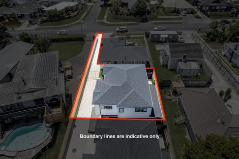 Photo of property in 12 Mcleod Road, Weymouth, Auckland, 2103