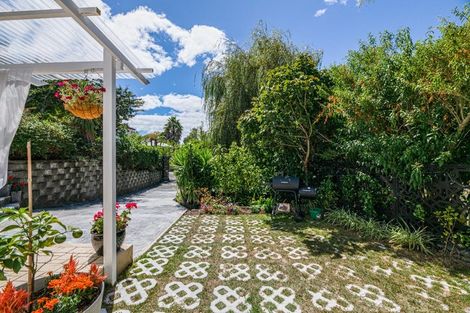 Photo of property in 6/19 Gardner Avenue, New Lynn, Auckland, 0600