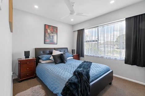 Photo of property in 22 Glenora Place, Hornby, Christchurch, 8042