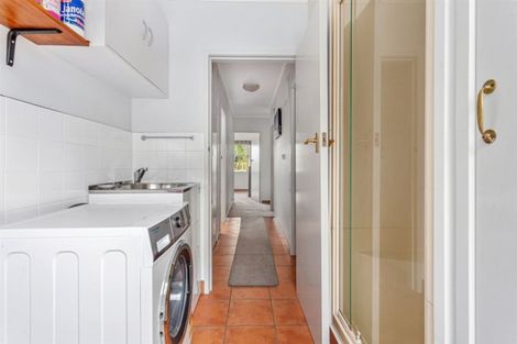 Photo of property in 27 Mokorua Parade, Whakatane, 3120