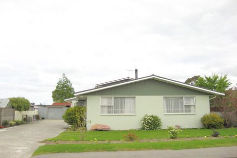 Photo of property in 2 Green Street, Rangiora, 7400