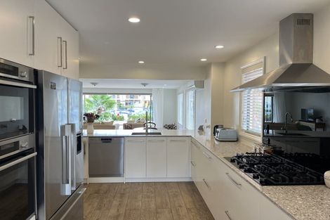 Photo of property in 114 Harbour Village Drive, Gulf Harbour, Whangaparaoa, 0930