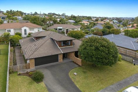 Photo of property in 9 Thornbill Rise, Unsworth Heights, Auckland, 0632