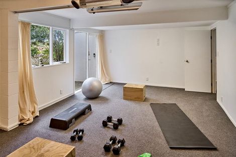 Photo of property in 25 Eskdale Road, Papakowhai, Porirua, 5024