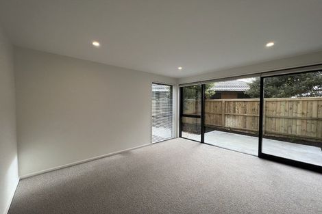 Photo of property in 2/11 Lindores Street, Addington, Christchurch, 8024