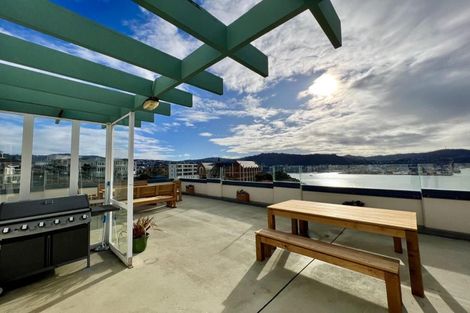 Photo of property in Jerningham Apartments, 20 Oriental Terrace, Oriental Bay, Wellington, 6011