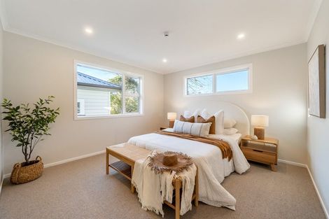 Photo of property in 70b Heretaunga Square, Silverstream, Upper Hutt, 5019