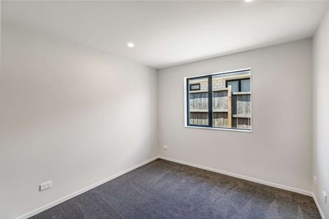 Photo of property in 6 Rorotu Avenue, Karaka, 2113