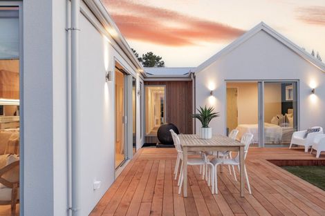 Photo of property in 43 Georgina Street, Marshland, Christchurch, 8083