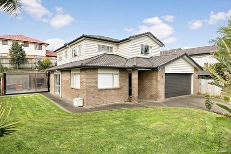 Photo of property in 12 Mulu Place, Fairview Heights, Auckland, 0632