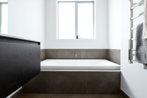 Photo of property in 39 Mike Smith Drive, Cambridge, 3434