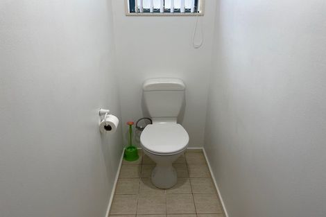 Photo of property in 42 Ksenia Drive, Flat Bush, Auckland, 2019