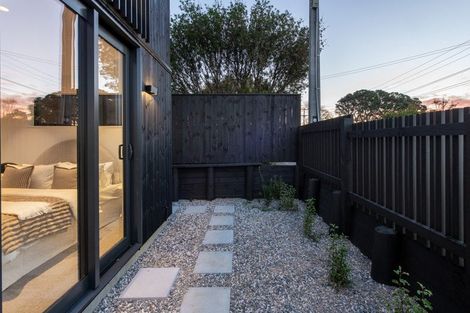 Photo of property in 12a Kowhai Road, Campbells Bay, Auckland, 0630