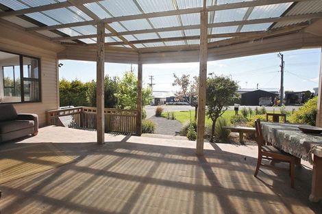 Photo of property in 525 State Highway 1, Paekakariki, 5034