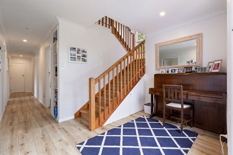 Photo of property in 6 Belgrave Place, Awapuni, Palmerston North, 4412