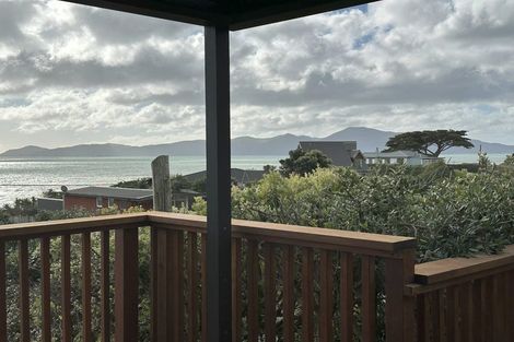 Photo of property in 50 Rosetta Road, Raumati South, Paraparaumu, 5032