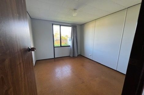 Photo of property in 10 Starforth Place, Henderson, Auckland, 0612