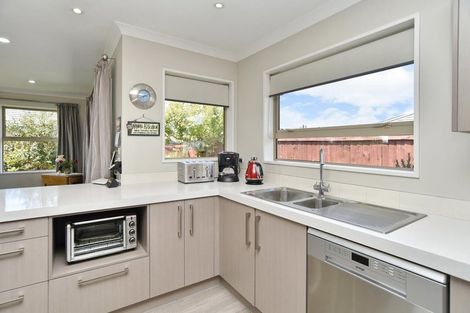 Photo of property in 6 Brockelbank Drive, Kaiapoi, 7630