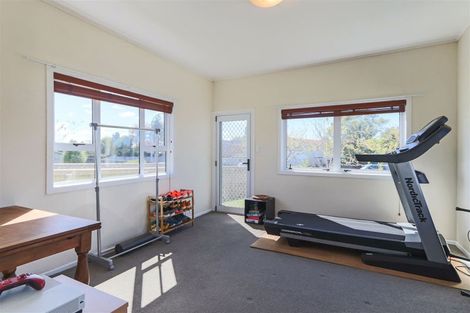 Photo of property in 30 Rewa Street, Inglewood, 4330