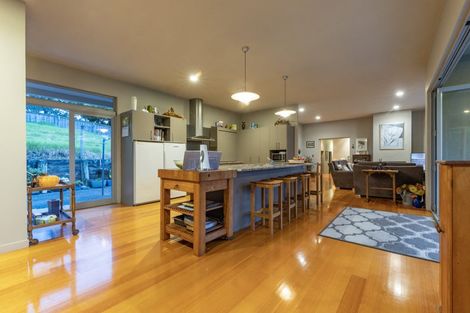 Photo of property in 589 Inland Road, Helensville, 0875