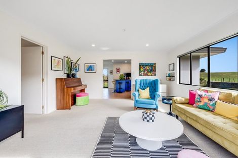 Photo of property in 32 Davies Road, Ramarama, Drury, 2579