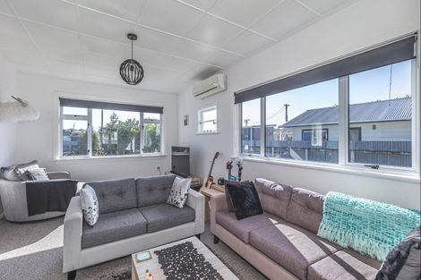 Photo of property in 13 Barling Street, Himatangi Beach, Foxton, 4891
