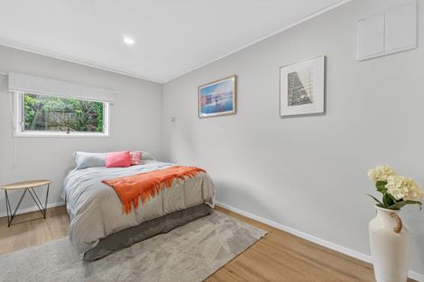 Photo of property in 27 Amorino Drive, Red Beach, 0932