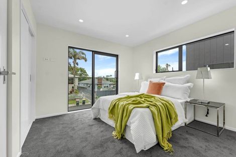 Photo of property in 19 Claude Road, Hillpark, Auckland, 2102