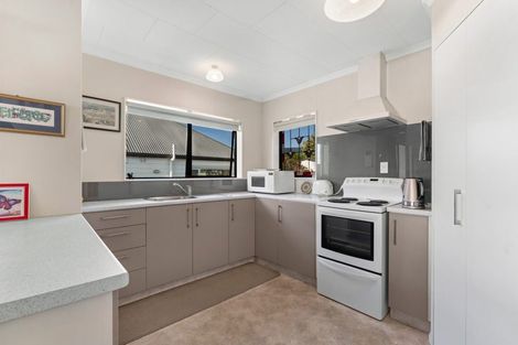 Photo of property in 28 Roeske Street, Richmond, 7020