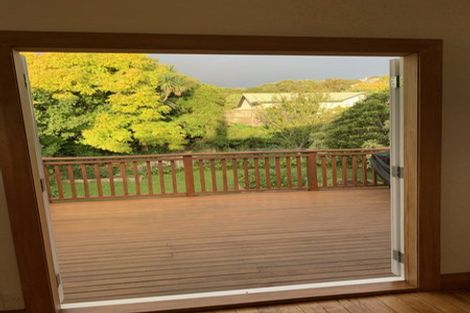 Photo of property in 9 Burrows Avenue, Karori, Wellington, 6012