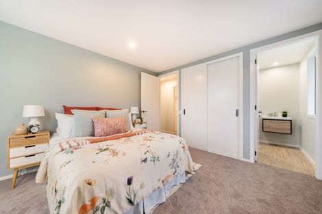 Photo of property in 52u7 Northland Road, Northland, Wellington, 6012
