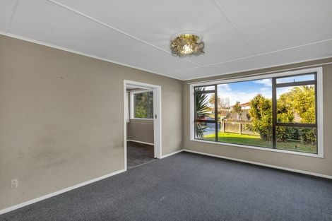 Photo of property in 48 Convair Crescent, Mangere, Auckland, 2022