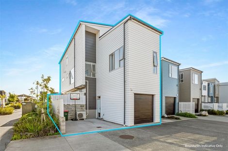 Photo of property in 7 Rangihina Road, Hobsonville, Auckland, 0616
