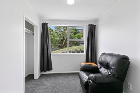 Photo of property in 97 Glanmire Road, Newlands, Wellington, 6037