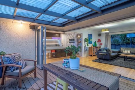 Photo of property in 61 Hinewa Road, Otumoetai, Tauranga, 3110