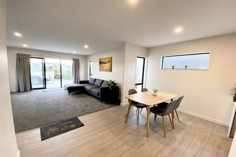 Photo of property in 11 Grey Way, Russley, Christchurch, 8042