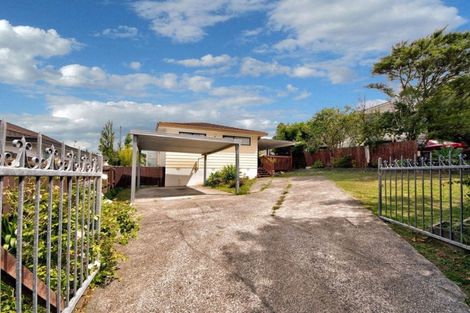 Photo of property in 277 Triangle Road, Massey, Auckland, 0614