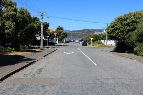 Photo of property in 39 Forres Street, Seatoun, Wellington, 6022