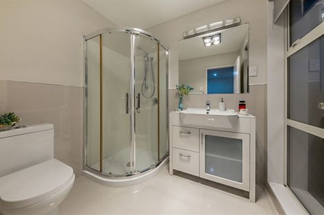 Photo of property in 21 Popokatea Drive, Takanini, 2112
