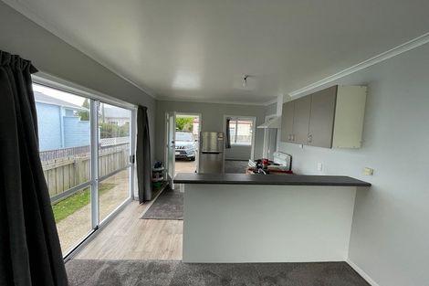 Photo of property in 144 Bay View Road, South Dunedin, Dunedin, 9012