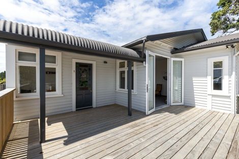 Photo of property in 407 Carrington Street, Upper Vogeltown, New Plymouth, 4310