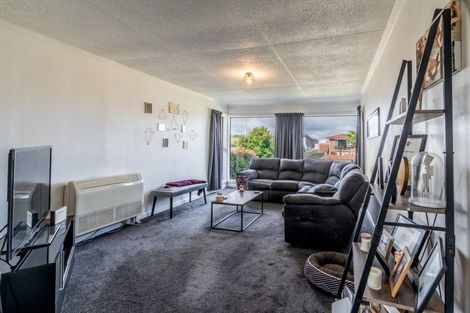 Photo of property in 93 Regent Street, Newfield, Invercargill, 9812
