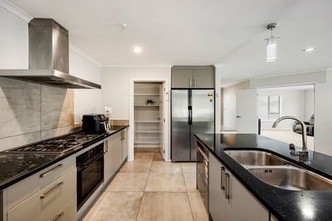 Photo of property in 5 Blackwood Crescent, Glenview, Hamilton, 3206