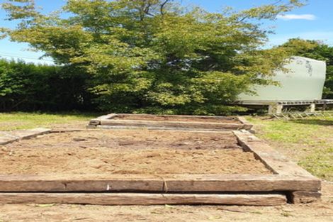 Photo of property in 9 Lind Street, Kimbolton, Feilding, 4777