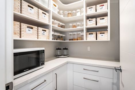 Photo of property in 41 John Burke Drive, Aotea, Porirua, 5024